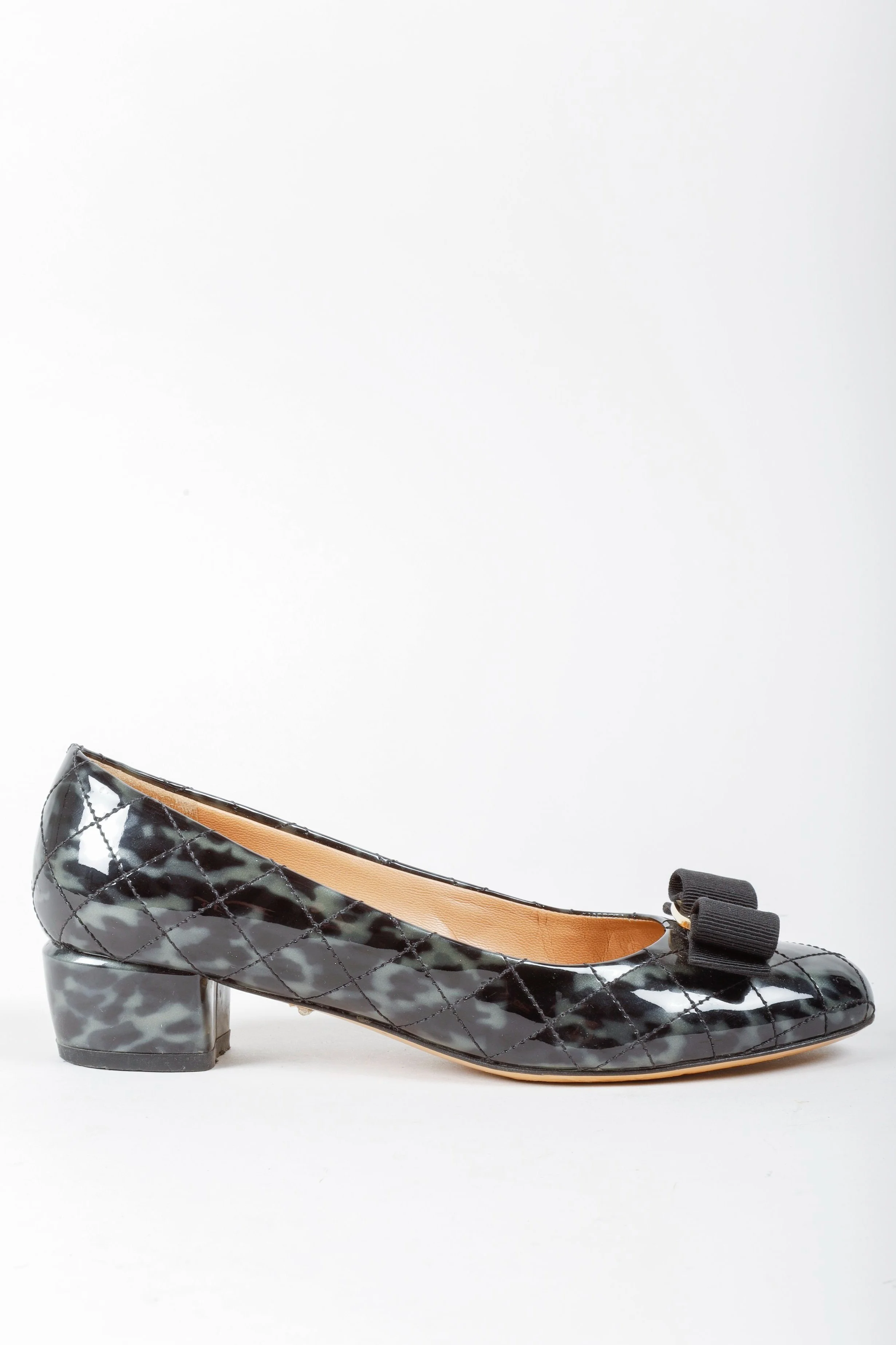 Quilted vara bow pump shoe hotsell